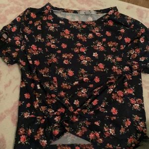 Small shirt flower!!!🤍